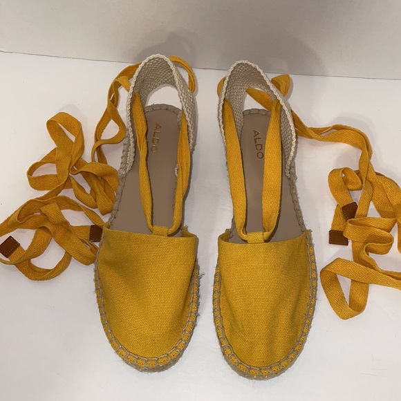 NWT ALDO Seniorita Yellow Wrap Tie Espadrilles 8.5 - Picture 5 of 12